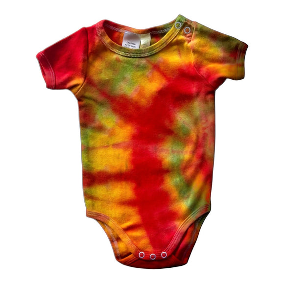 Short Sleeved Onesie (3-6 months)